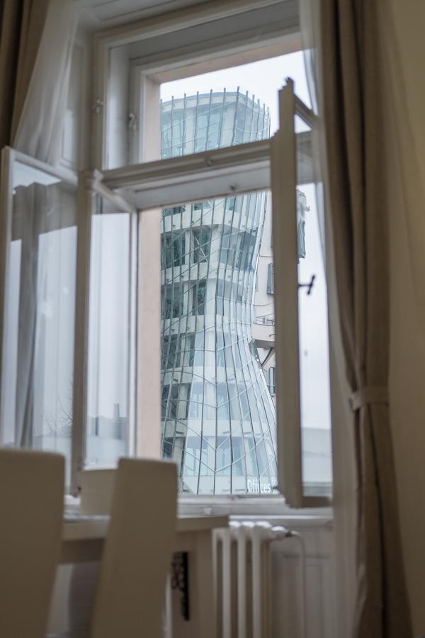 Apartments Resslova By The Dancing House Prága Kültér fotó
