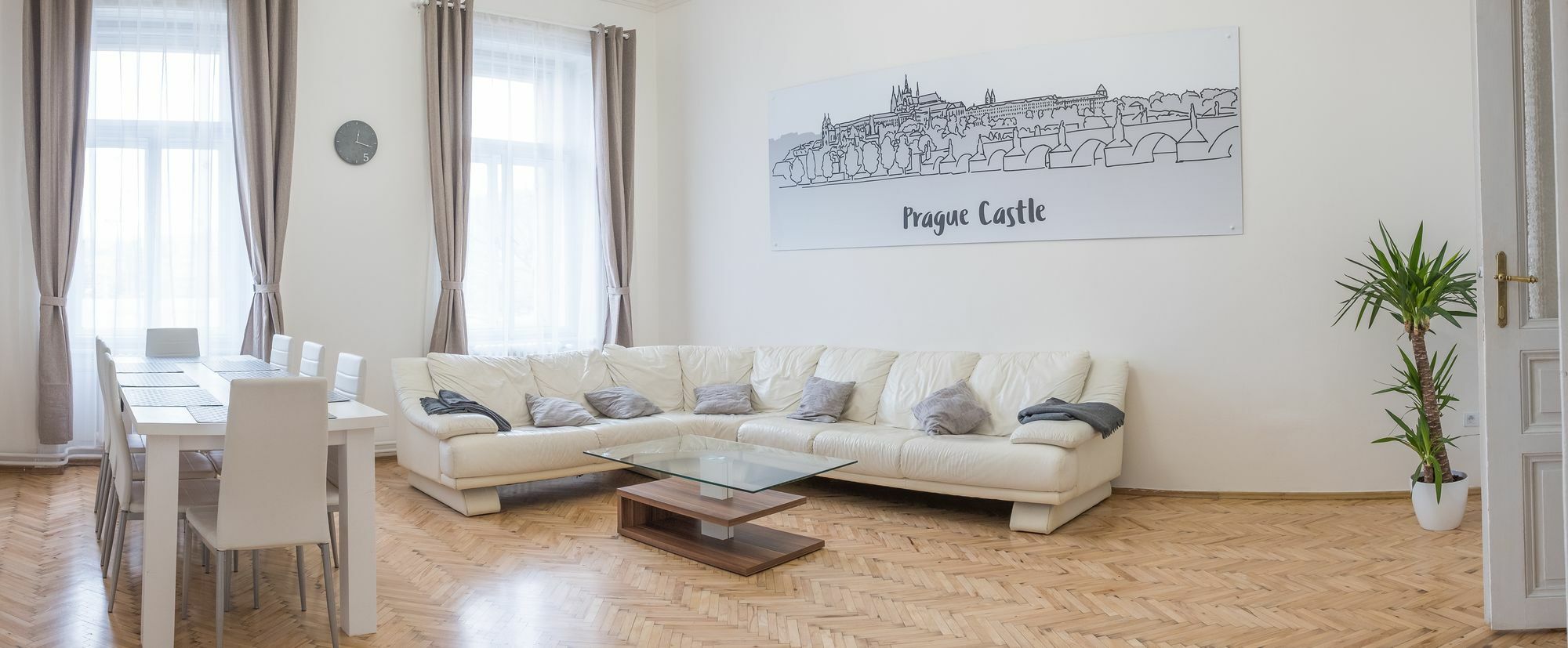 Apartments Resslova By The Dancing House Prága Kültér fotó